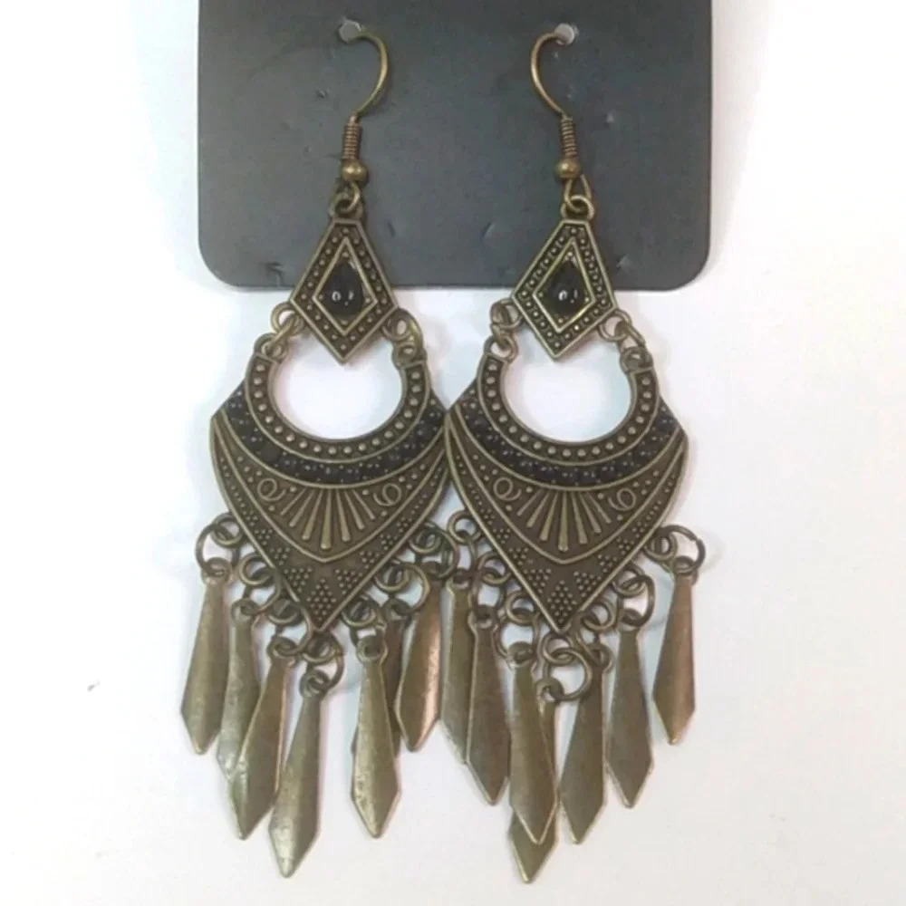 NWT Black Beaded Brass Tribal Style Fashion Earrings